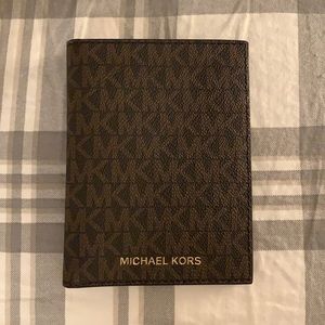 Michael Kors Bedford Travel Passport Wallet